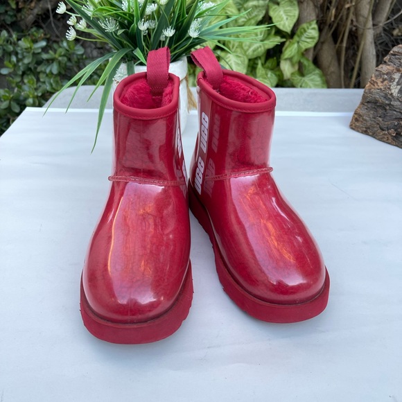 UGG mini classic Winter boots warm cozy fall boots Clear in red Size 5 Women - Picture 3 of 12